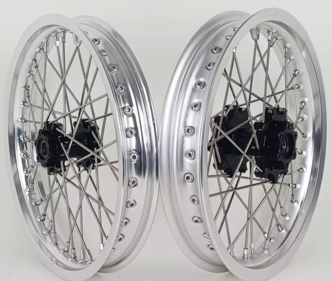 Silver and white rims